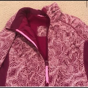 NWOT IVIVVA ZIP-UP